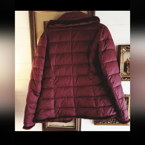 Dennis Basso Puffer Coat. Size M, Never used - Picture 3 of 7